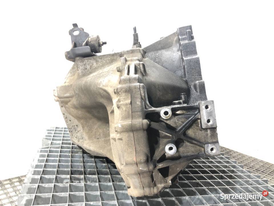 SKRZYNIA BIEGÓW TOYOTA COROLLA E13 22 136 0409