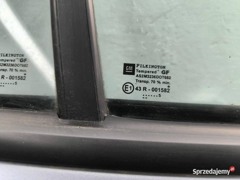 DRZWI PRAWY TYŁ Z163 OPEL ASTRA H KOMBI osobowe