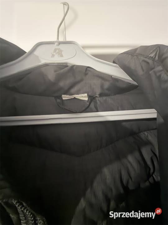 Męska kurtka z małą dziurką Nike L 178182 stan Kurtki i płaszcze