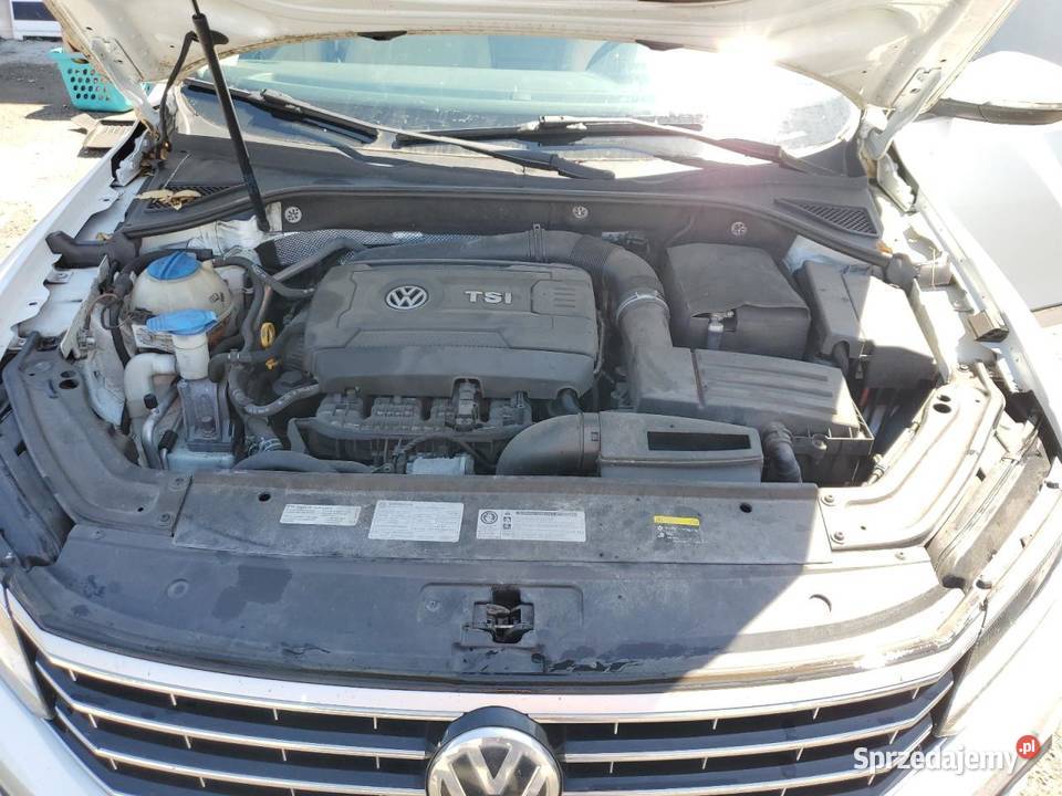 2016 VOLKSWAGEN PASSAT SE Sedan / Limuzyna Częstochowa