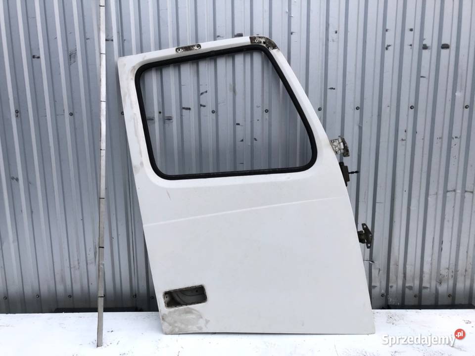 DRZWI PRAWY PRZÓD VOLVO FH Ciągnik siodłowy