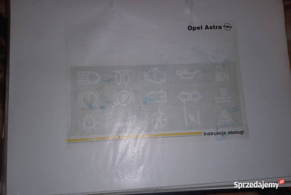 Sprzedam książkę opel astra instrukcja obsługi