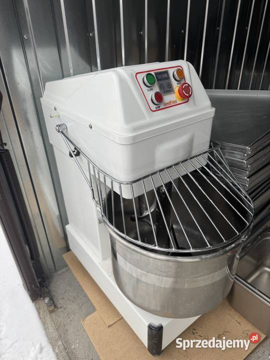 Lodówka stoły kasa zlewy drzwi zamrażarki