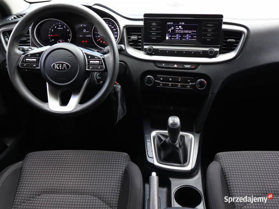 Kia Ceed 10 TGDI poduszka powietrzna Bielany Wrocławskie