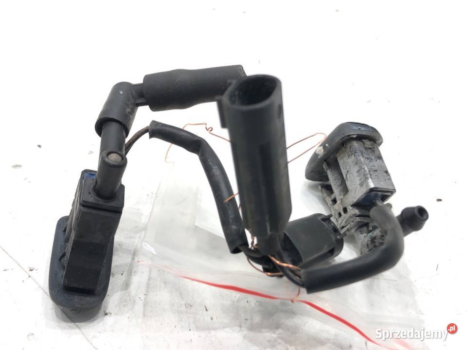 DYSZE SPRYSKIWACZY KOMPLET BMW E87 0313 7110851 osobowe