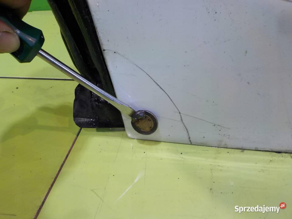 NISSAN NV200 13r VAN drzwi prawe tyl kompletne Suków