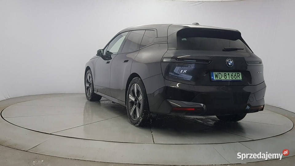 BMW iX xDrive40 766kWh Z Polskiego Salonu Warszawa