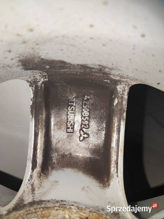 sprzedam KOŁA ZIMOWE 16 MITSUBIHI OUTLANDER Opony i felgi