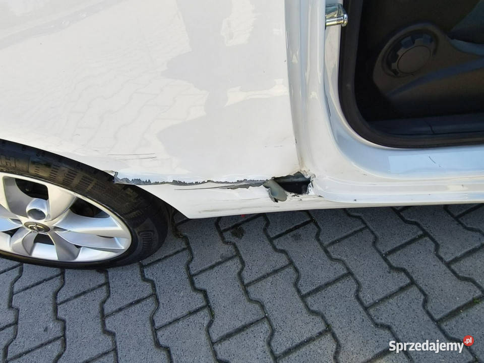 Opel Adam 12 benzyna 71 klimatyzacja tempomat Kęty