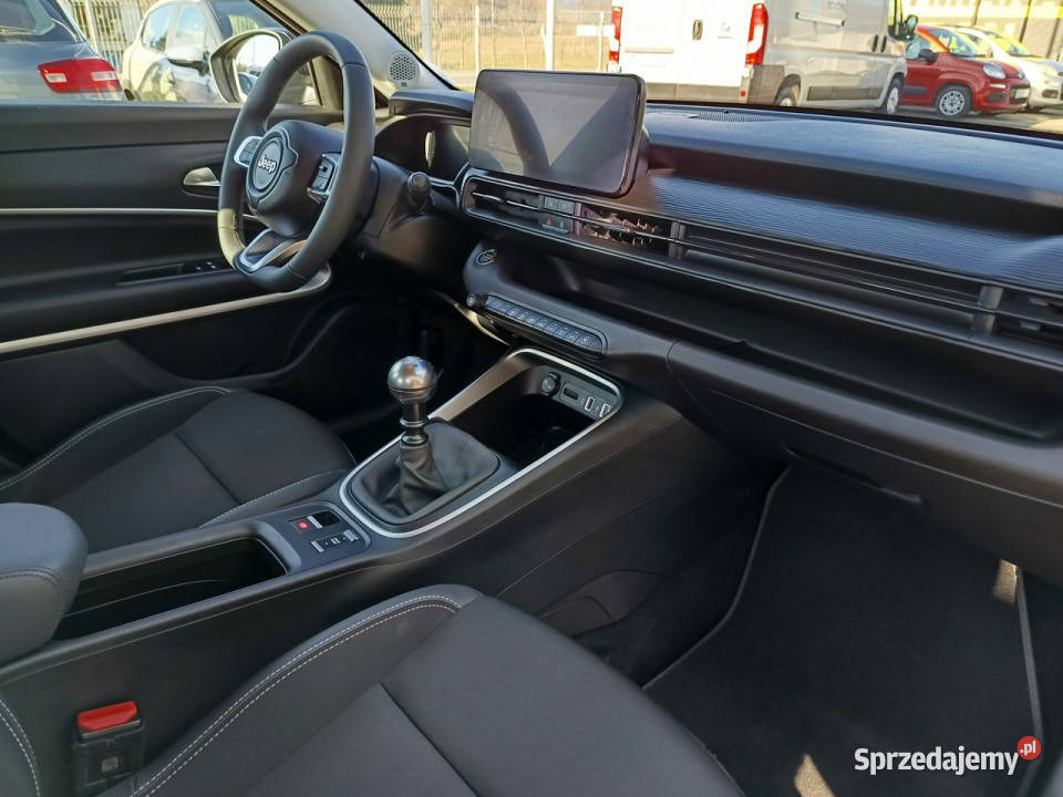 Jeep Avenger Altitude GSE 12 100 niski przebieg