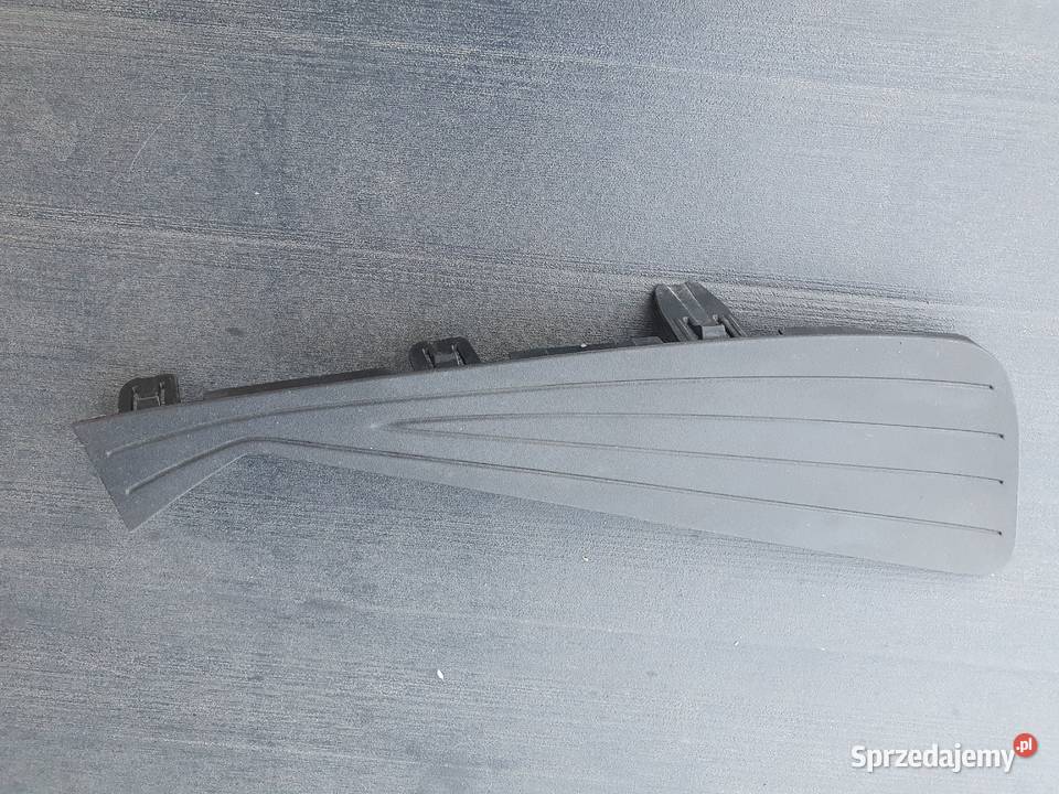 Ramka halogenu w zderzak przód 11000km mazowieckie Siedlce