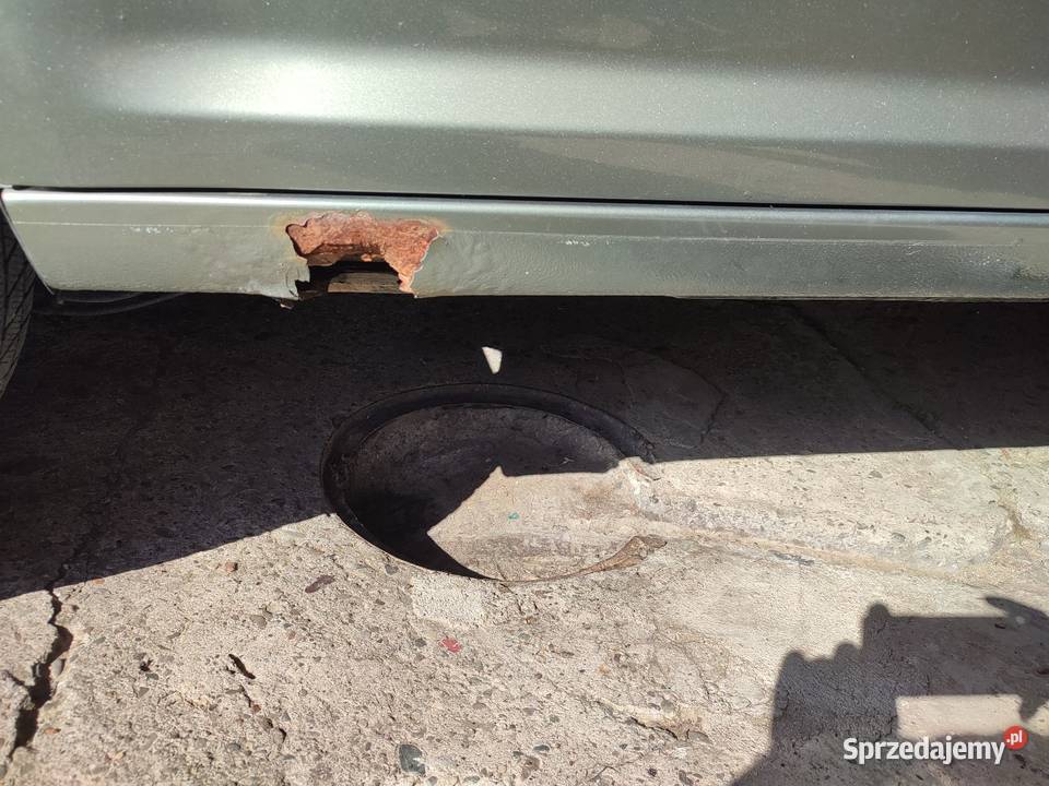 VW caddy 19 TDI osobowy klima Przeworsk