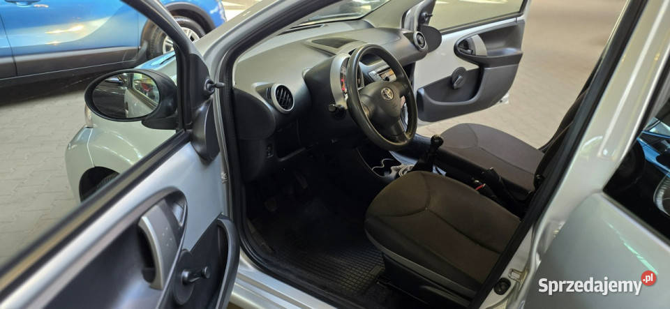 Toyota Aygo OPIS W podanej roczna gwarancja I ABS śląskie