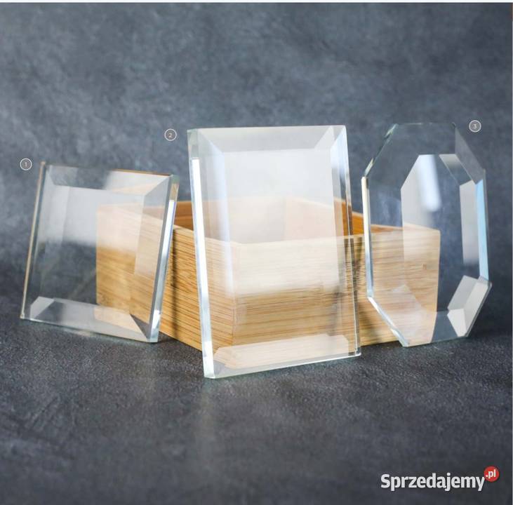 Zdjęcia na nagrobek w krysztale i ceramice