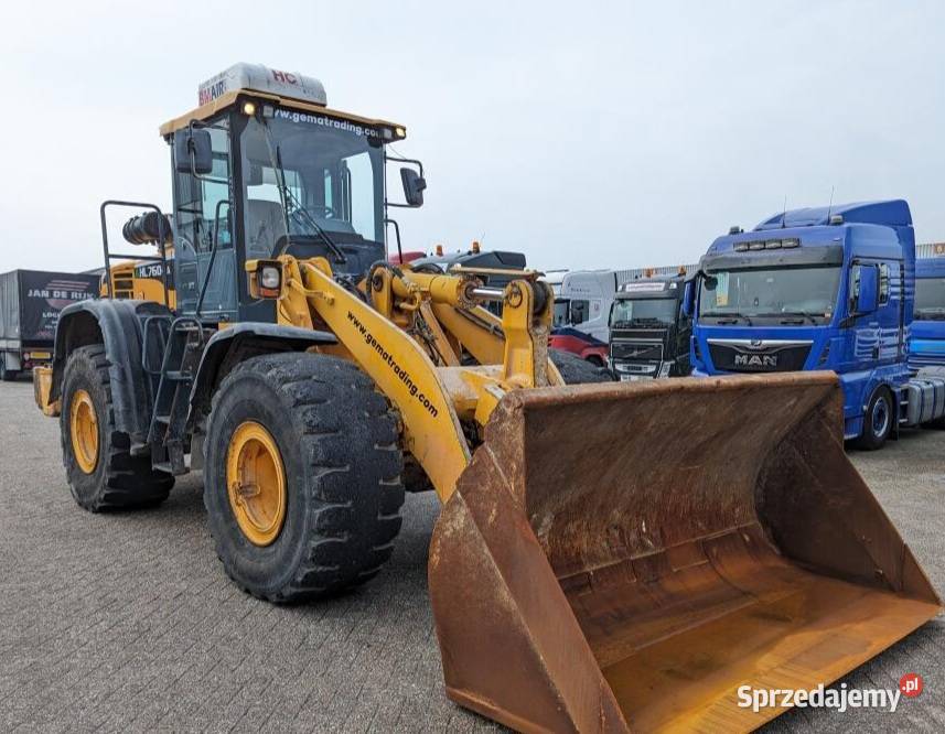 Ladowarka kolowa HUNDAI