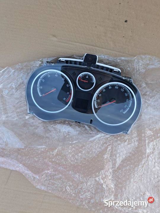 Licznik Opel Corsa D Benzyna 13373006 sprzedam