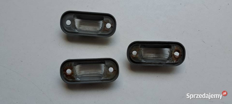 Szkiełko lampka tablicy rejestracyjnej Audi 100 Luzino