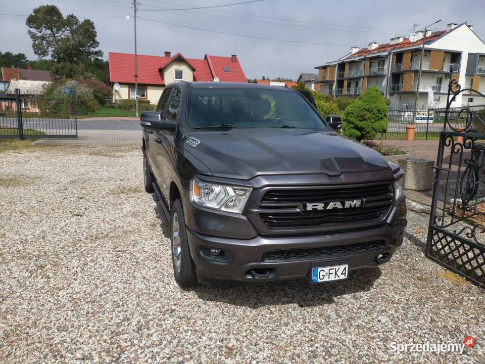 DODGE RAM V 1500 SPORT 2019 57 HEMI PEŁNA sprzedam