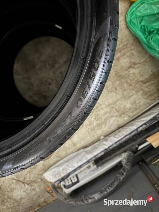 Komplet Opon do elektryka Firelli Porsche Taycan Świecie