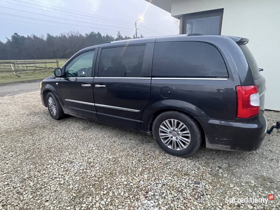 Chrayslera Town Country 36 bp gaz Jankowice