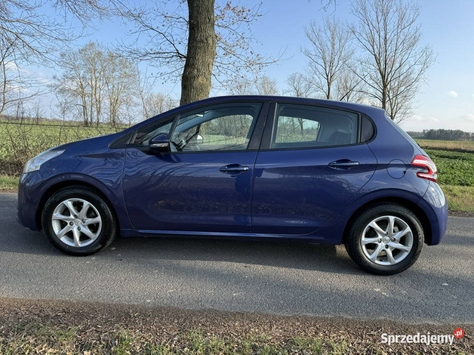 Peugeot 208 14 HDI 68 110 4cylindry facelift LED klimatyzacja Ocice