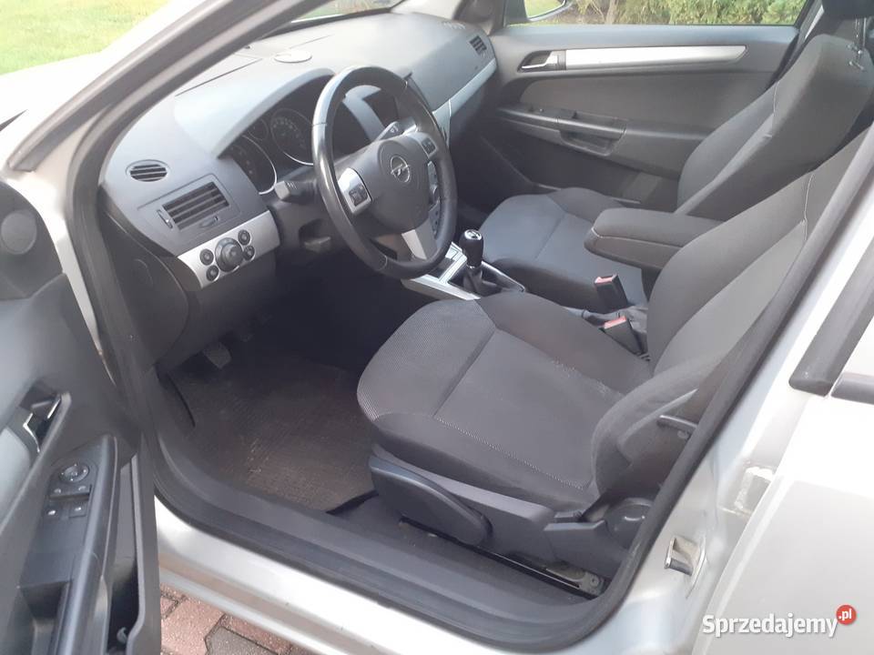 OPEL Astra H 200910r 14 krajowyładny i 160000km