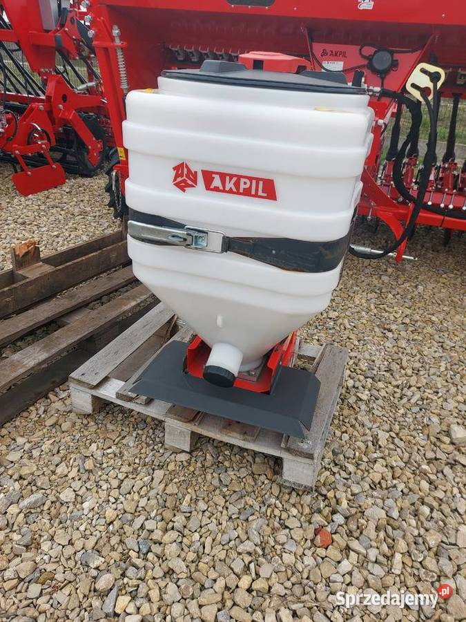 Siewnik poplonów AKPIL nieuszkodzony Kuczki-Wieś