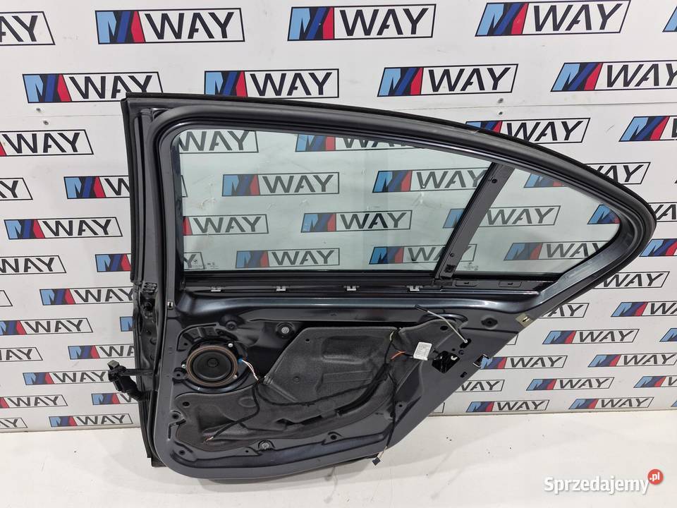 BMW F30 DRZWI PRAWY TYŁ TYLNE B39 MINERALGRAU