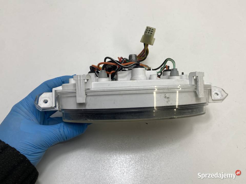 SUZUKI SIXTEEN UX125 LICZNIK WYŚWIETLACZ inne Siedlce