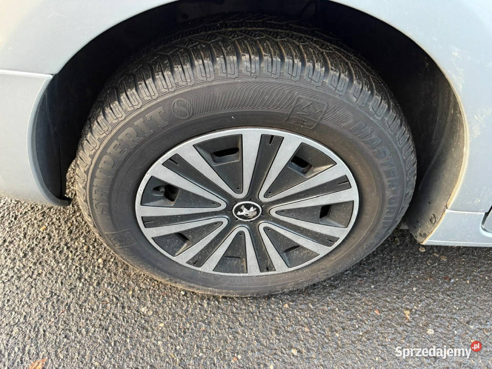 Peugeot Partner Partner Tepee 16 HDI 120 Family przyciemniane szyby Motoryzacja Syców