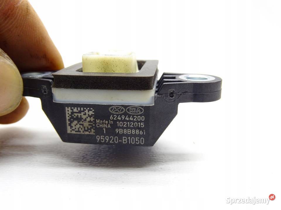 CZUJNIK SENSOR UDERZENIA UDERZENIOWY 95920B1050