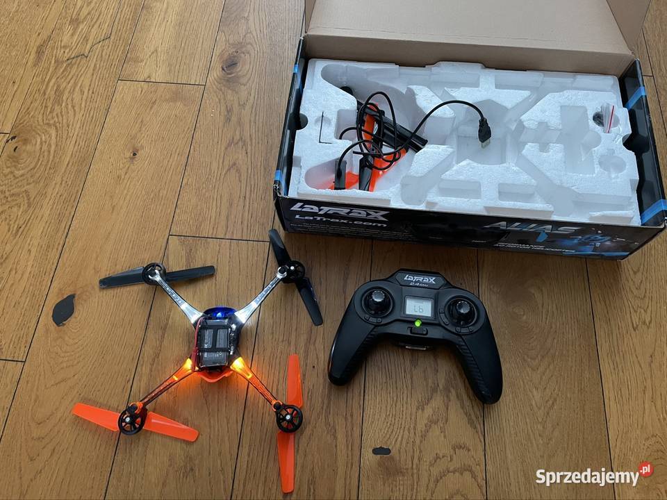 Tracąca Alias dron Swarożyn