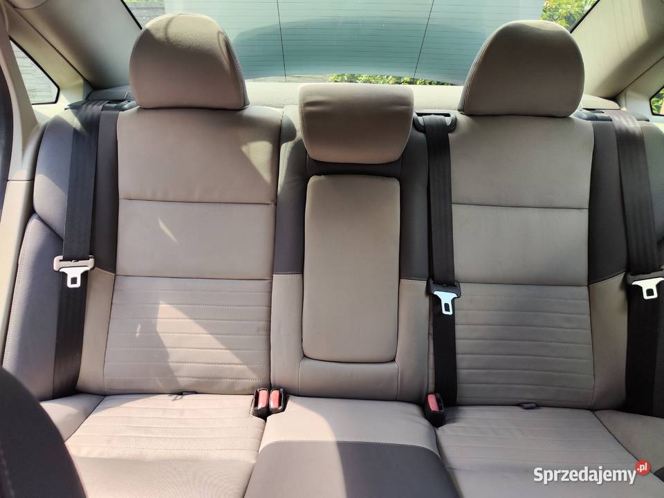 Volvo s40 20 Diesel 136 manual 6 biegów srebrny łódzkie Pabianice