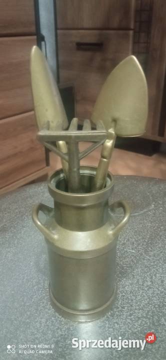 Zestaw miniaturowych narzędzi ogrodowych z Białystok