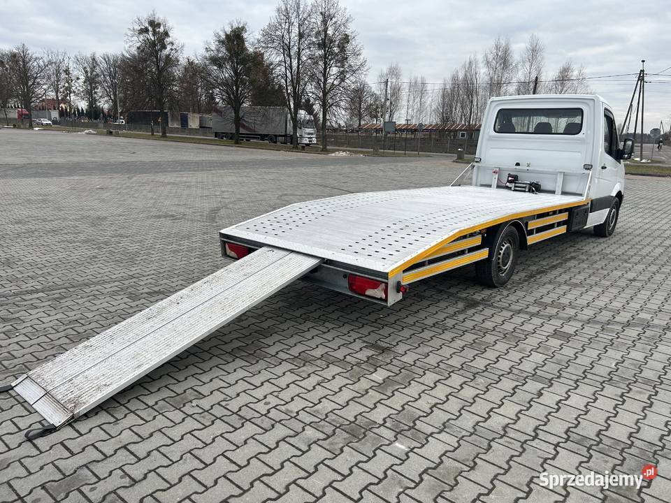 WYNAJEM Wypożyczenie AUTOLAWETY Lawety Mercedes Majdan Królewski