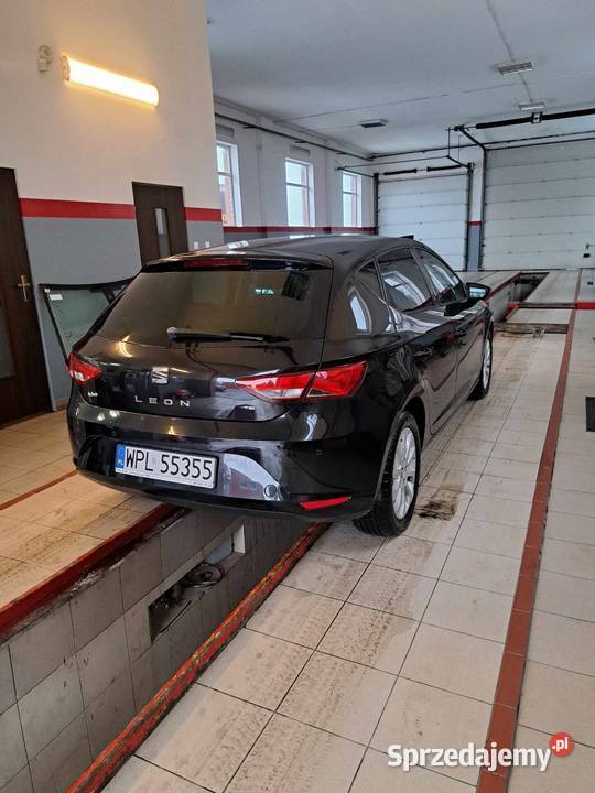 SEAT LEON III 14 TSI 140 2013r FAKTURA VAT mazowieckie sprzedam