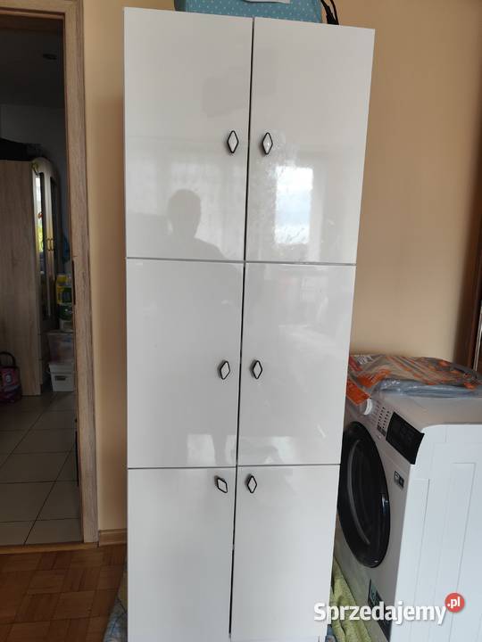 Sprzedam szafkę łazienkową
