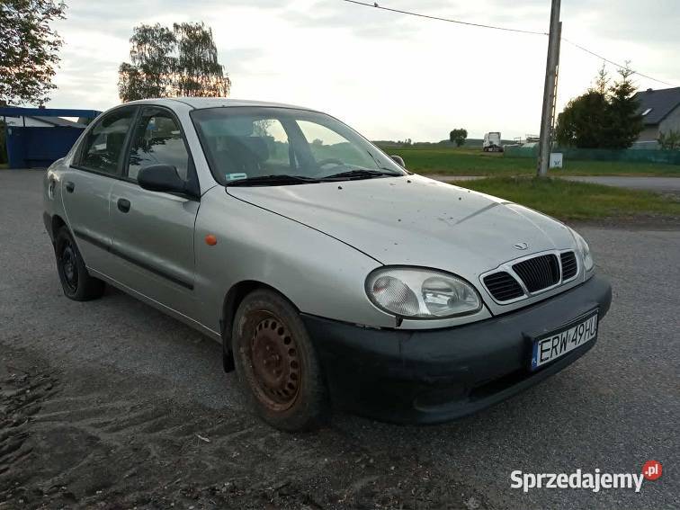 Daewoo Lanos 15 LPG ważne oc i pt sprawny