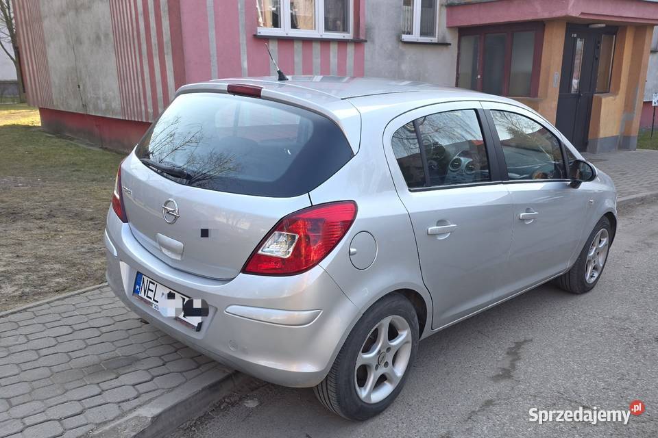 Opel Corsa D 12 benzyna sprzedam
