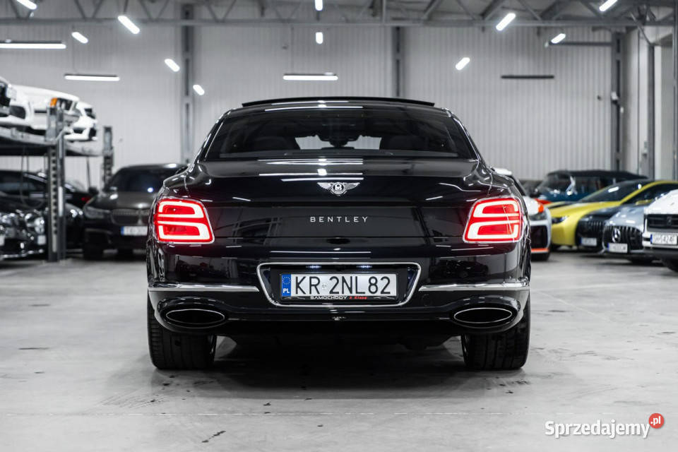Bentley Continental Flying Spur 60 W12 635 Salon 5950cm3 Węgrzce