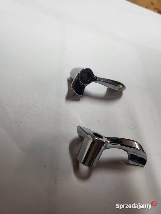 Fiat 125p fabr nowy komplet klamek szybki Chodzież