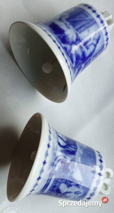 Dzwonki świąteczne że scenkami Berlin