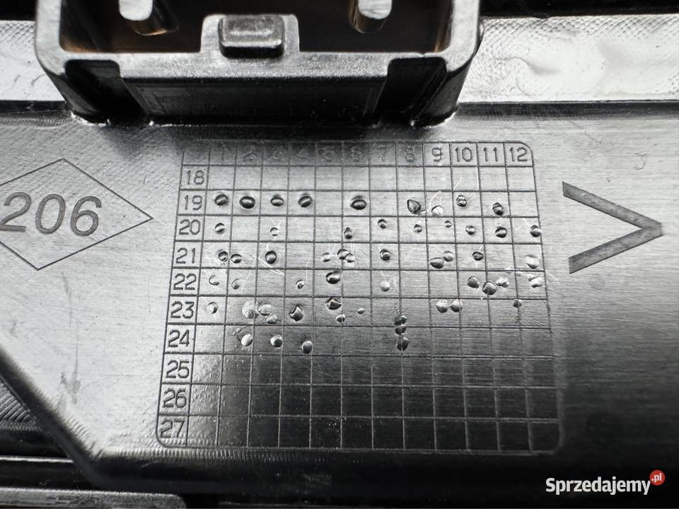 Grill atrapa chłodnicy renault megane IV 4 lift sprzedam