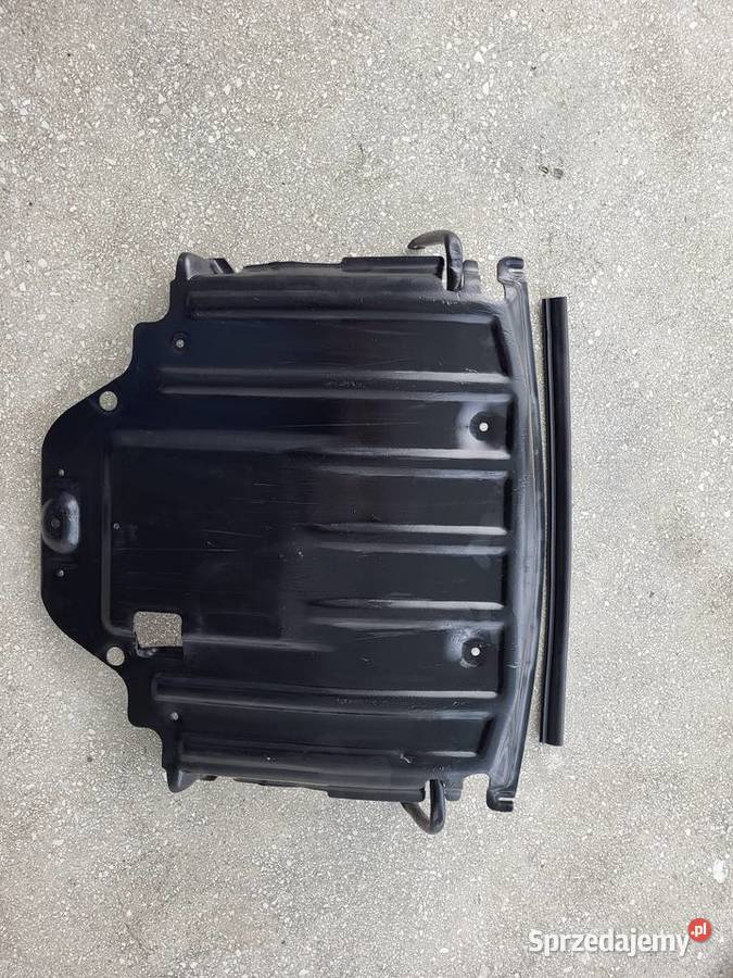 Mercedes 124 Osłona silnika metalowa Gdańsk