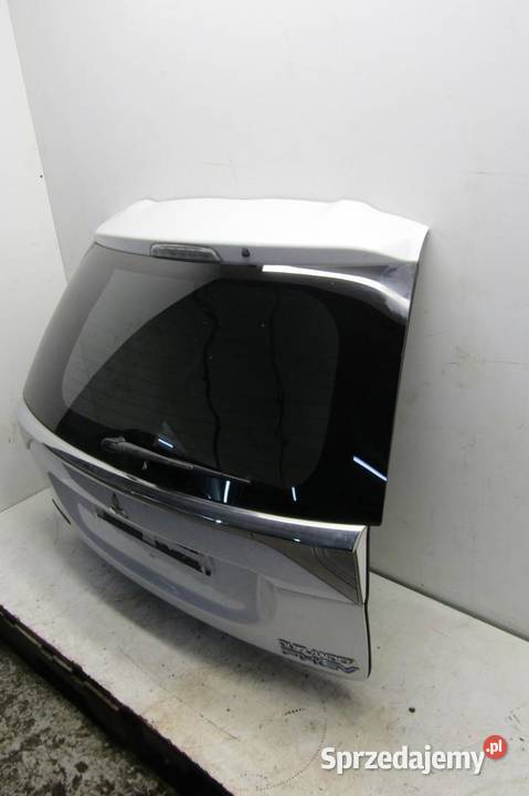 KLAPA BAGAŻNIKA TYLNA TYŁ W13 MITSUBISHI osobowe