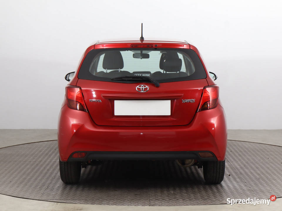 Toyota Yaris 10 VVTi manualna Bielany Wrocławskie