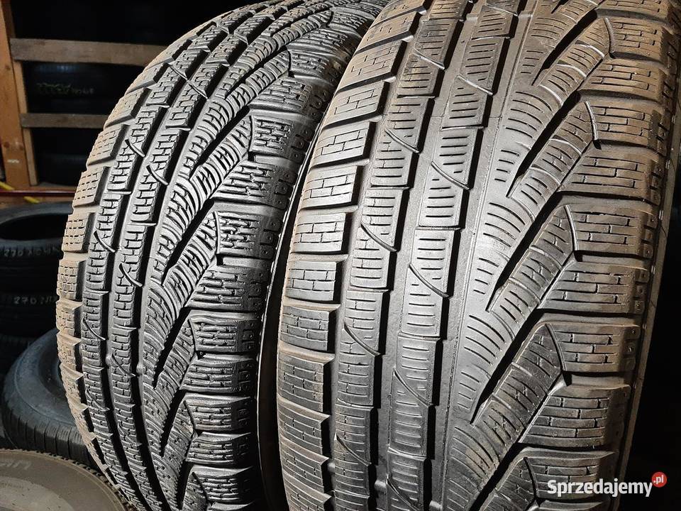 2x Opona UŻYWANA ZIMOWA 24555R17 PIRELLI 169 zima Zaścianki