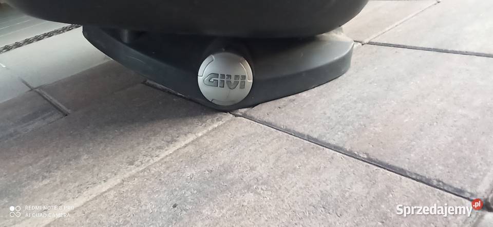 Kufer GIVI z płytą głównąq Jabłonna