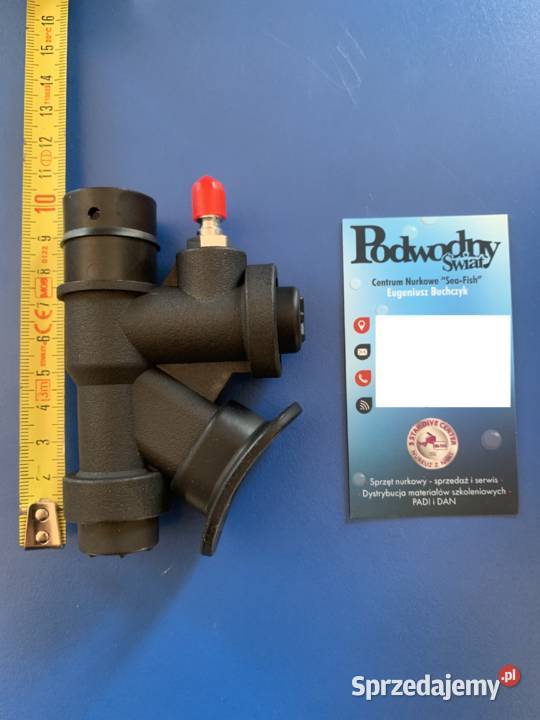 Głowica do inflatora jacketu karbowanego węża o Nurkowanie Bytom