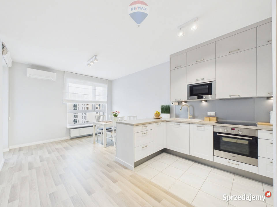 3 pokoje 2 balkony Klimatyzacja Garaż Cisza